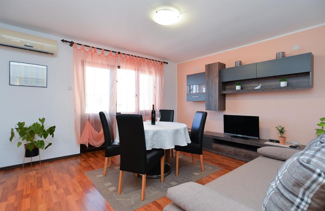 Apartments Milka 2074 Poreč Exteriér fotografie