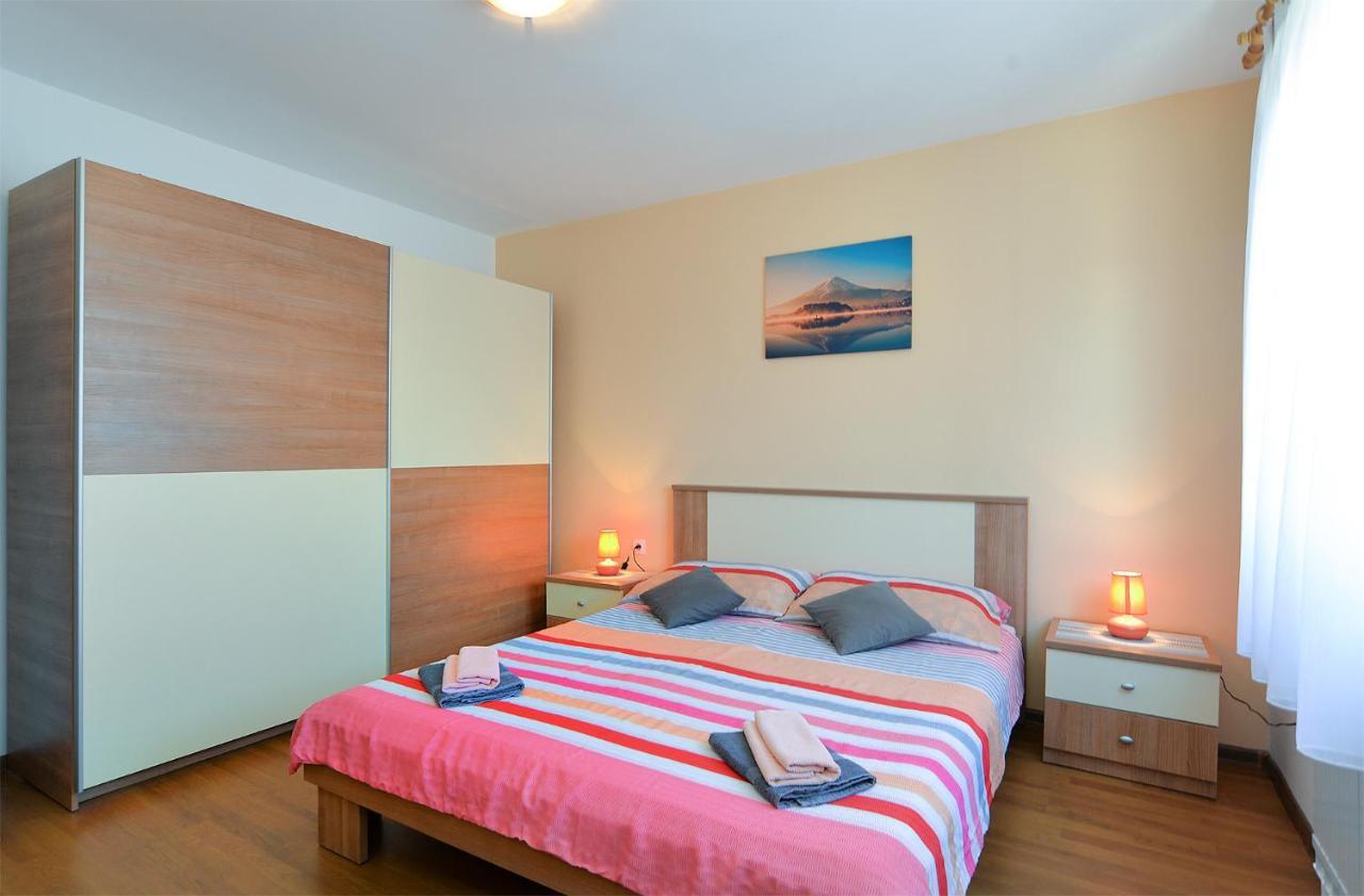 Apartments Milka 2074 Poreč Exteriér fotografie