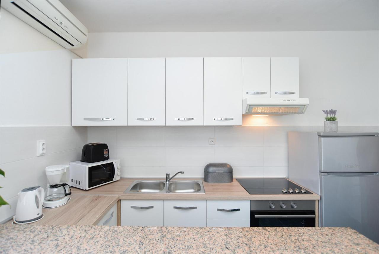 Apartments Milka 2074 Poreč Exteriér fotografie