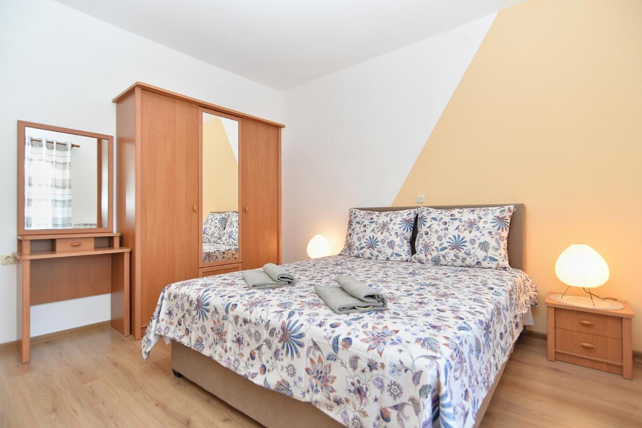 Apartments Milka 2074 Poreč Exteriér fotografie